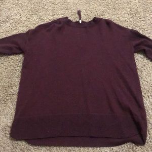 Maroon sweater